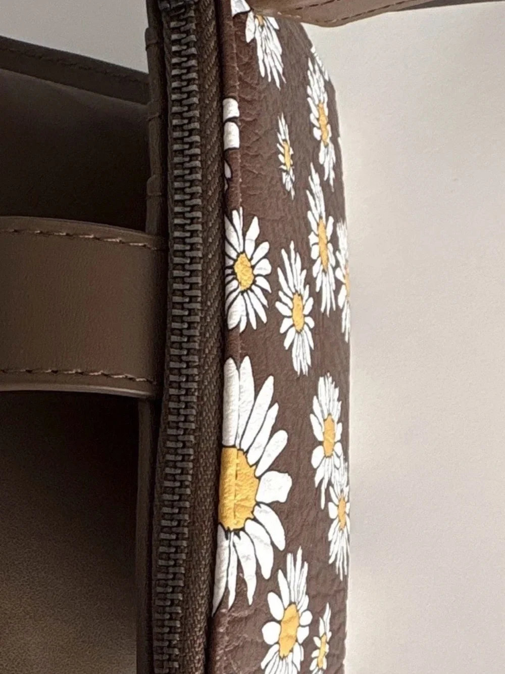 Wrangler Brown Daisy Wristlet Wallet with Yellow & White Accents